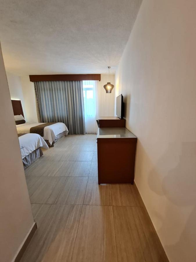 Hotel Marlon Chetumal Exterior photo